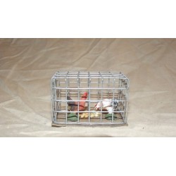 Gabbia con galline cm5x3h