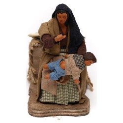 mamma che rimprovera bimbo in movimento