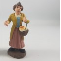 donna con cesto di pane