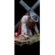 GESU A TERRA CON CROCE CM25